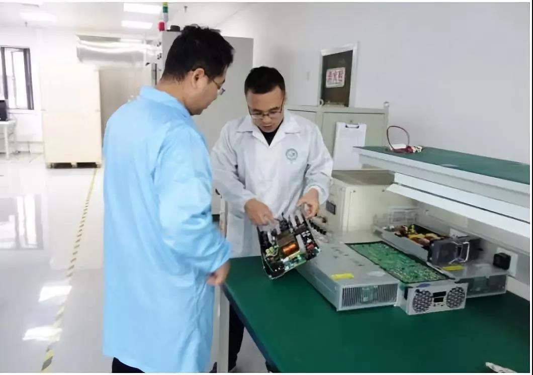 Warmly welcome Shanghai Tuzheng Information Technology Co., Ltd. to visit Semipower