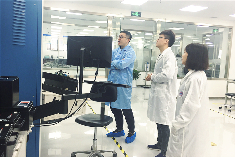 Mr. Li Chenguang, CTO of Yonglian Technology, Personally Visited Xi'an Semipower to Conduct Product Quality Control Research