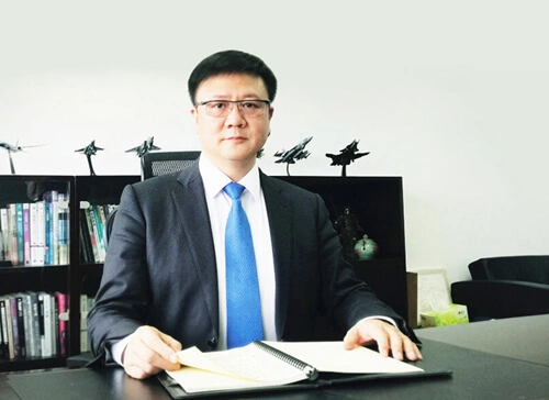 Maker Talk丨Exclusive Interview with Luo Yi, Chairman of Semipower