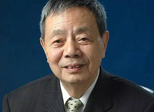 The First Chinese scientist to win the International Power Semiconductor Pioneer Award